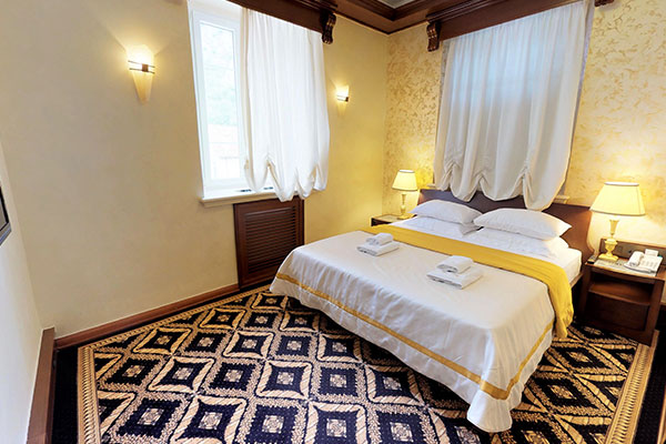cattaro-hotel-deluxe-suite-001